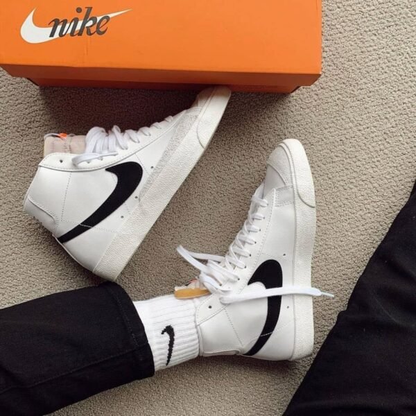 Alternative view of NK BLAZER MID 77 VINTAGE [WHITE / BLACK] 1109025