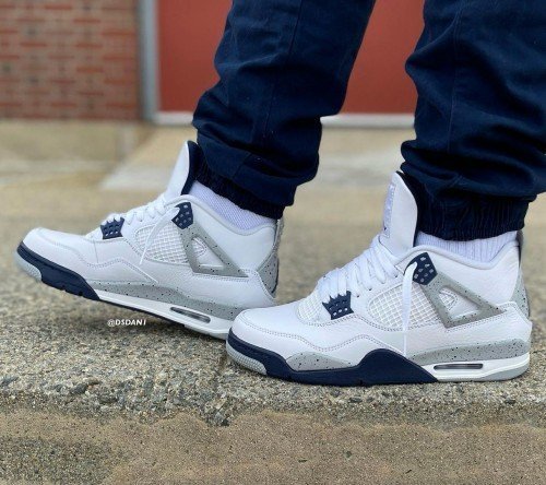 Alternative view of NK AIR JORDA_N RETRO 4 MIDNIGHT NEVY [WHITE / GREY / BLUE] 1209025