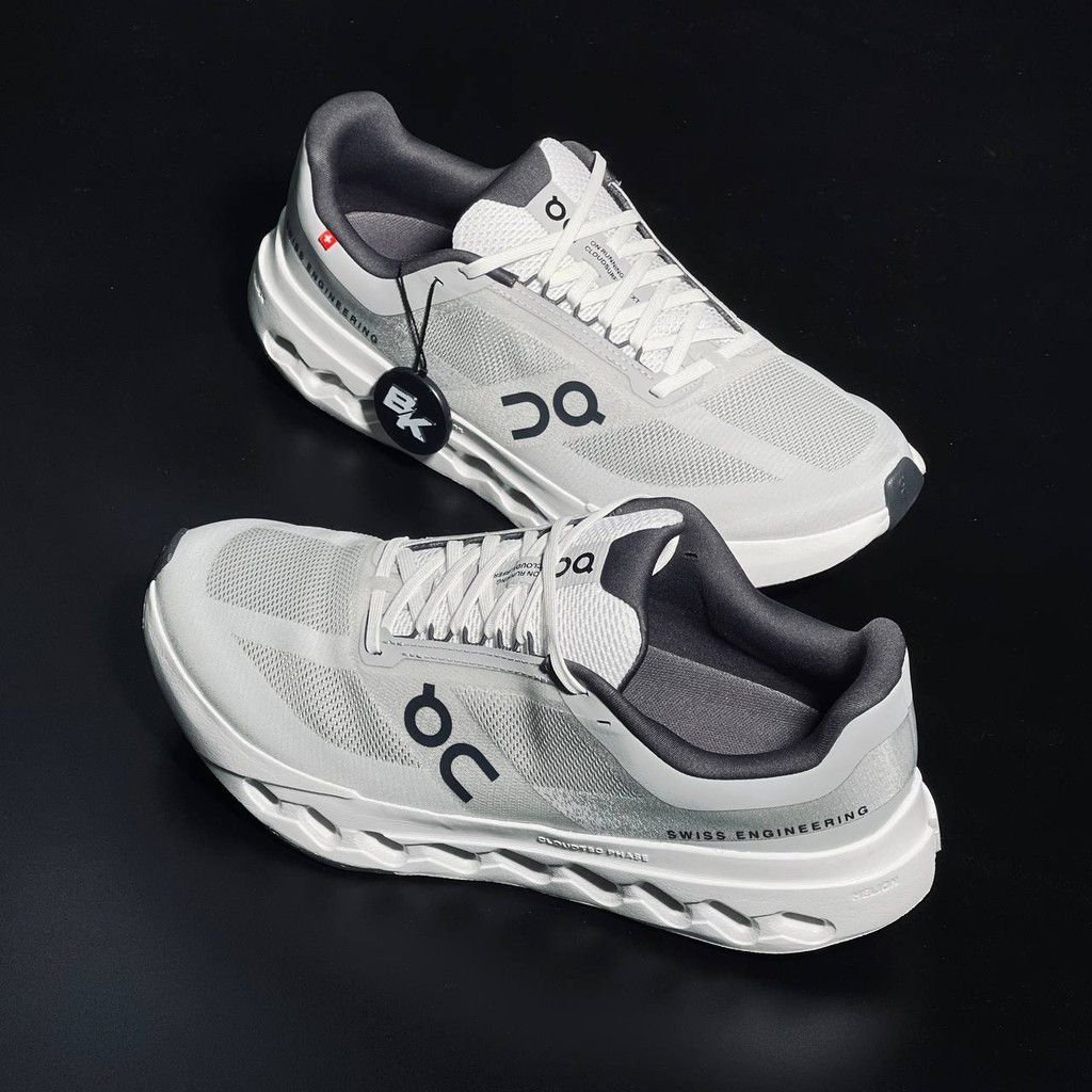 QC OC RUNNING CLOUDSURFER TRAINING [WHITE / GREY] 1209025