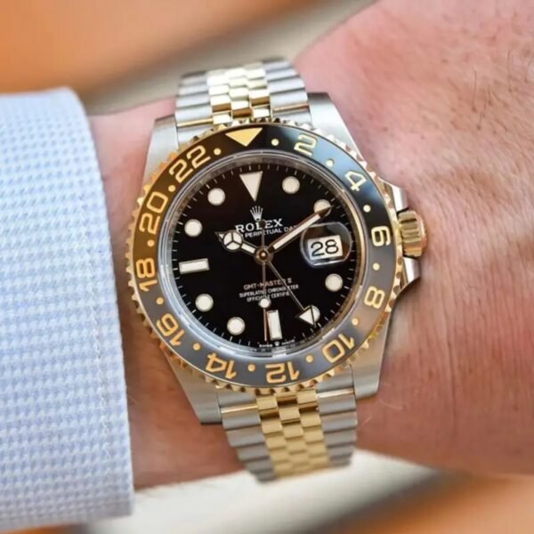 Alternative view of ROLEX GMT MASTER 2024