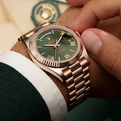 Alternative view of ROLEX DAY DATE (GOLD – CHOCOLATE) – MS DHONI