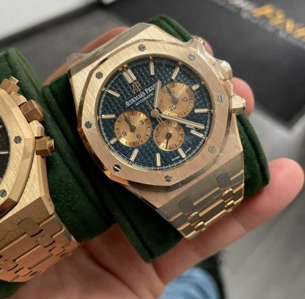 Alternative view of AUDMARS PIGUET TOP PRIMIUM QUILTY WITH CRONO WORKING