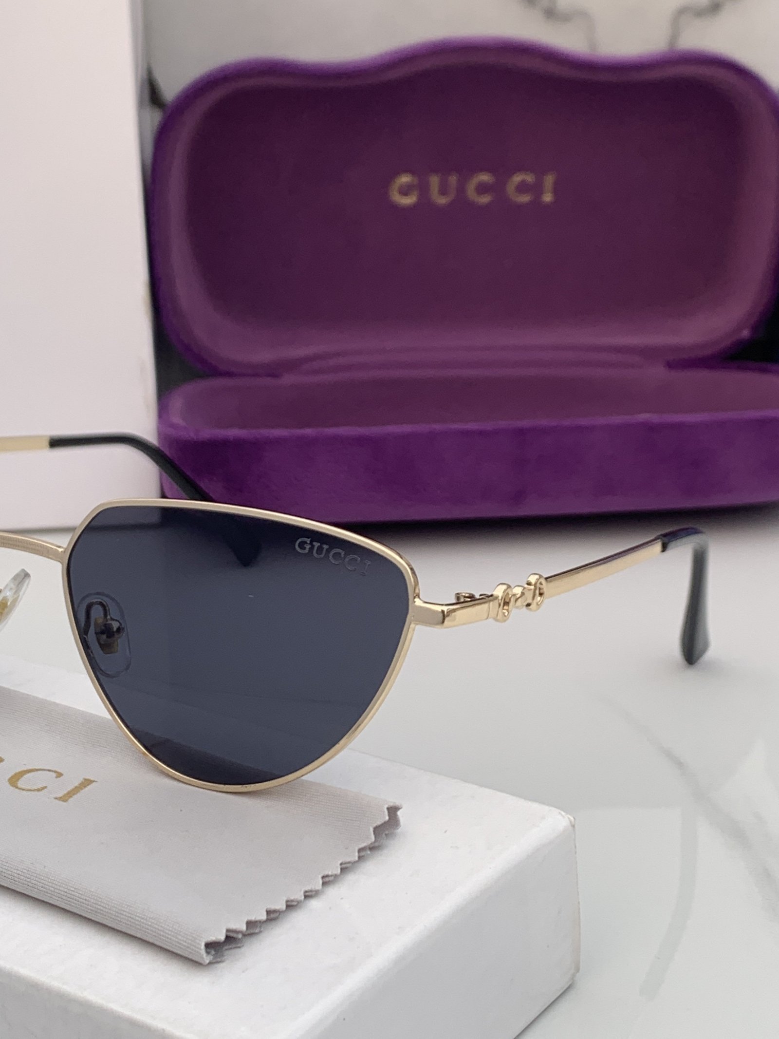 Branded Sunglasses Cateye_goldblack (With Original Kit) - Image 3