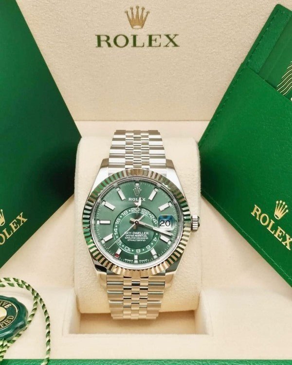 ROLEX SKY DEWLLER AUTOMATIC WATCH - Image 2