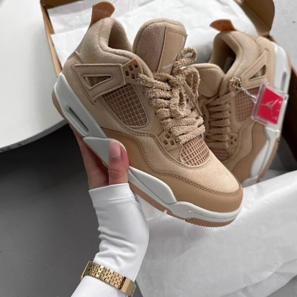 *NIKE AIR JORDAN 4 COZY GIRL🔥*