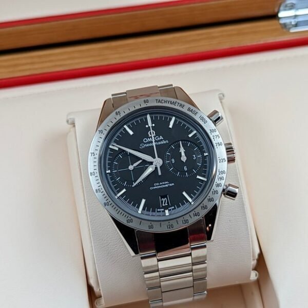 Alternative view of Omega Speedmaster Silver Black Dial Metal