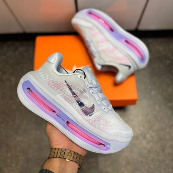 NIKE vomero primium shoes