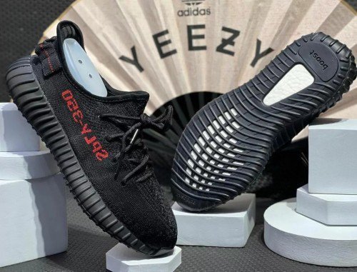 Alternative view of Adida s Yeezy Boost 350 Bred [full kit]