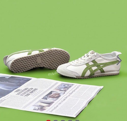 Alternative view of TIGER 66 avocado green