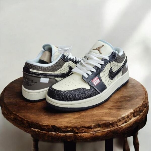 Nike air jordan 1low print mail brown