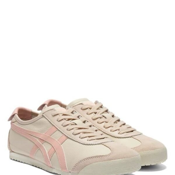 Alternative view of Tiger Mexico 66 Airy Blue Watershed Rose*