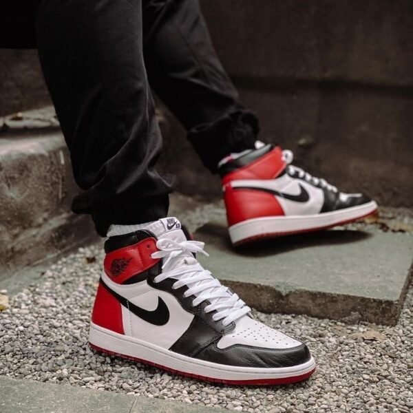 Alternative view of Jordan 1 Retro High OG Black Toe Reimagined