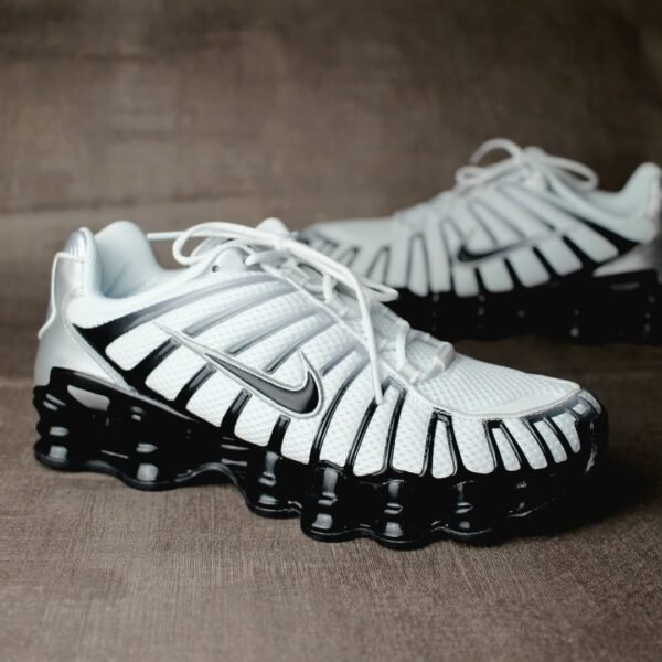 Nike SHOX TL [METALLIC SILVER / WHITE / BLACK] 0509025