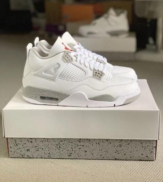 Alternative view of NIK.E AIR JORDAN 4 OREO SEMI UA✨❤️‍🩹