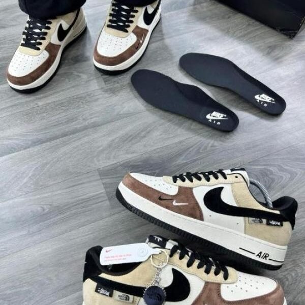 Alternative view of Nike Airforce 1 The_North_Face