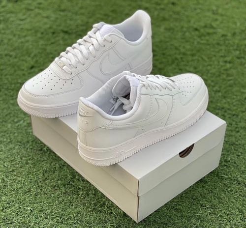 Nik airforce 1 first leather ua